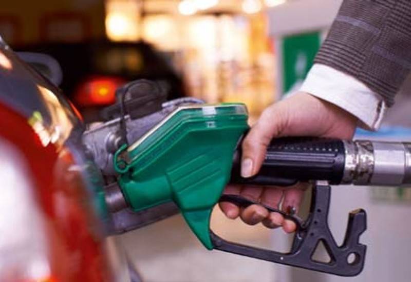 شایعات نبود بنزین در کهگیلویه و بویراحمد تکذیب شد