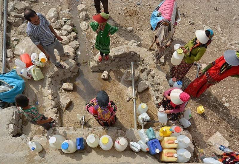 روستانشینانی که «آب آلوده» می‌نوشند؛ محرومیت با «ده عزیز» عجین شده است