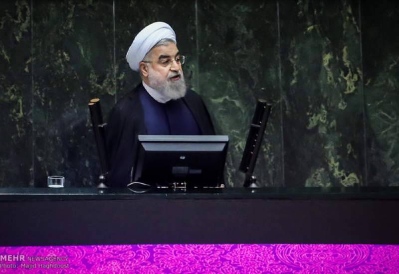 آمریکا ازتوانمندی ایران می‌ترسد/ ملت با استقامت بیشتر خواهدایستاد