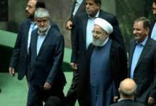 روحانی:‌ اینکه می‌گویند "دولت کشور را رها کرده" ناپسند است/ تجمع نمایندگان حین سخنرانی روحانی / بودجه 98 تقدیم مجلس شد +حاشیه‌ها، عکس و فیلم