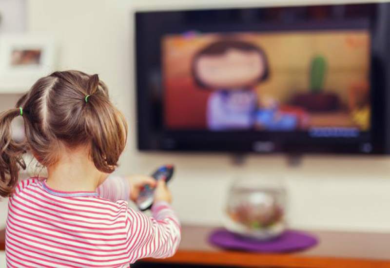 تماشای تلویزیون برای کودکان زیر دو سال ممنوع شد