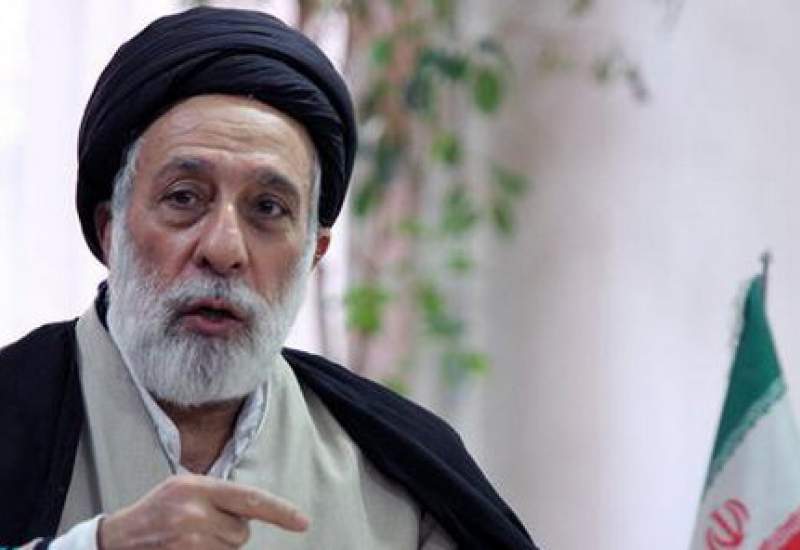 هادی خامنه‌ای: از مردم برای اشتباهاتمان عذرخواهی کنیم/جنایات و اختلاس‌های اخیر مایه شرمندگی است