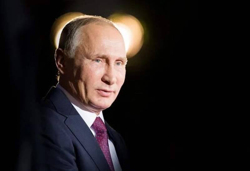 پوتین با پیشنهاد همه‌پرسی زمینه را برای انتقال آرام قدرت آماده می‌کند