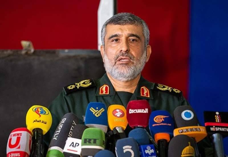 سردار حاجی‌زاده: به تمام کدها و فرکانس‌های پهپاد MQ-4 دست پیدا کرده‌ایم/ این هواپیما دیگر در برابر ایران کارایی ندارد