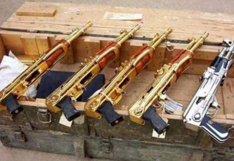 کشف اسلحه‌های طلای پسر دیکتاتور عراق