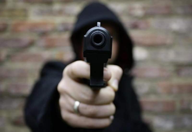 قتل دختر ۱۳ ساله آبادانی با شلیک گلوله مردان غریبه