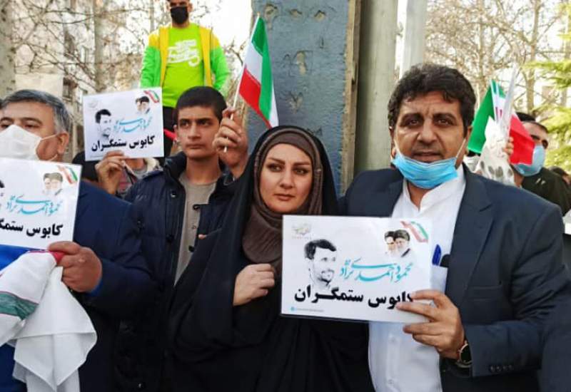 (ویدئو) تجمع در نارمک و دعوت انتخاباتی از احمدی‌نژاد
