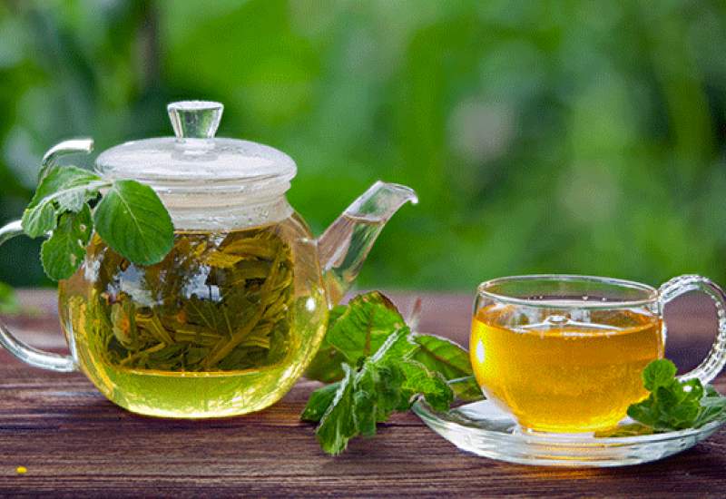 نوشیدن چه میزان چای سبز به درمان کرونا کمک می‌کند؟