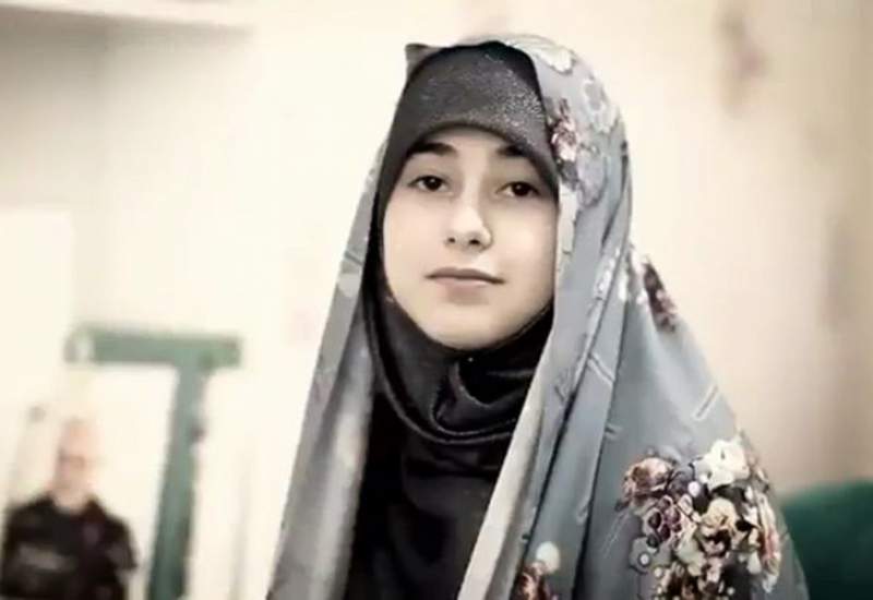 (ویدئو) فائزه هاشمی پیشنهاد مناظره دختر نوجوان را پذیرفت