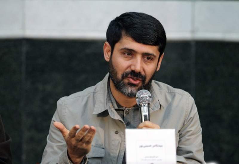 سید ناصر حسینی‌پور: سیاست پدر و مادر دارد
