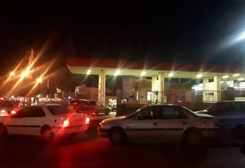 بحران تعطیلی پمپ گازها در شهر یاسوج / چه کسی به فکر مردم است؟