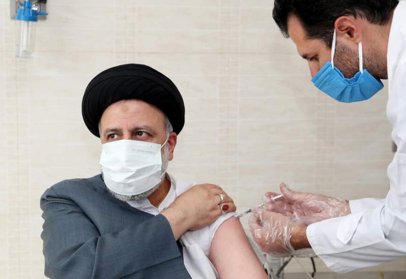 رئیسی دوز دوم واکسن ایرانی برکت را دریافت کرد