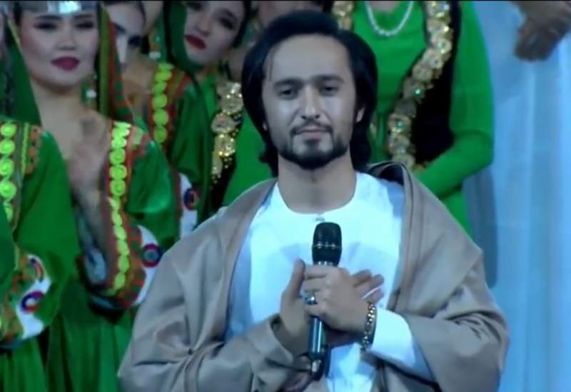 (ویدئو) واکنش امام‌علی رحمان به ترانه «سرزمین من» خواننده افغان