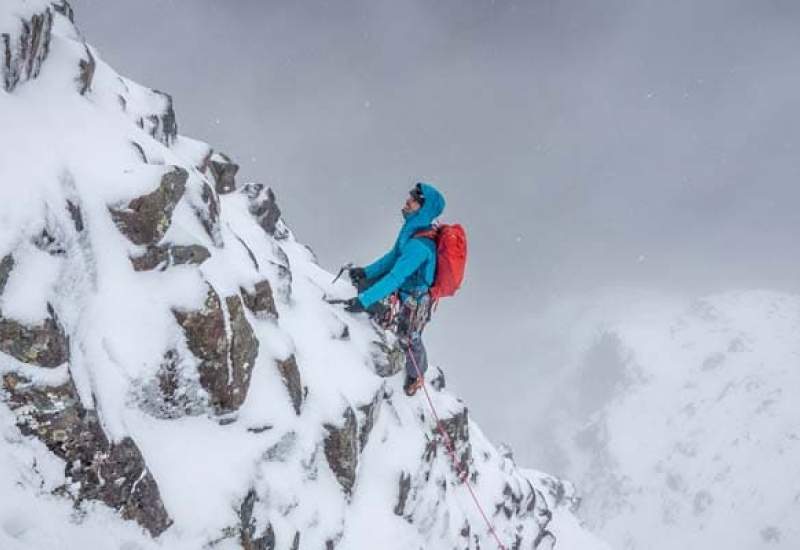 آخرین جزئیات از وضعیت کوهنوردان گرفتار در ارتفاعات دنا / کوهنوردان گرفتار همگی سالمند