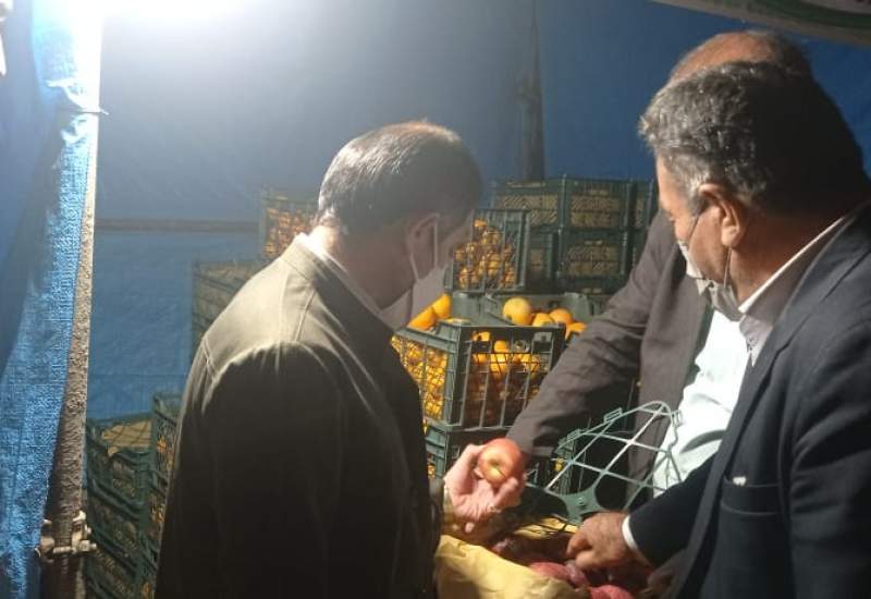 فرماندار بویراحمد: مردم تخلفات بازار را گزارش دهند / صدها تن میوه در سردخانه‌های یاسوج موجود است