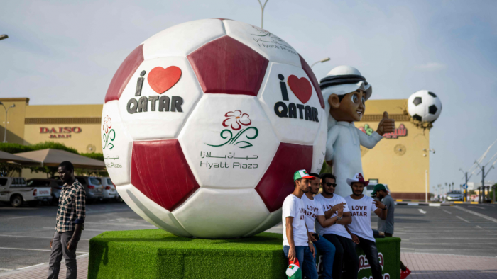 مشتاق استقبال اما خشمگین از رفتار غربی: قطری‌ها جام جهانی را چگونه می‌بینند؟ /  خوانده شد
