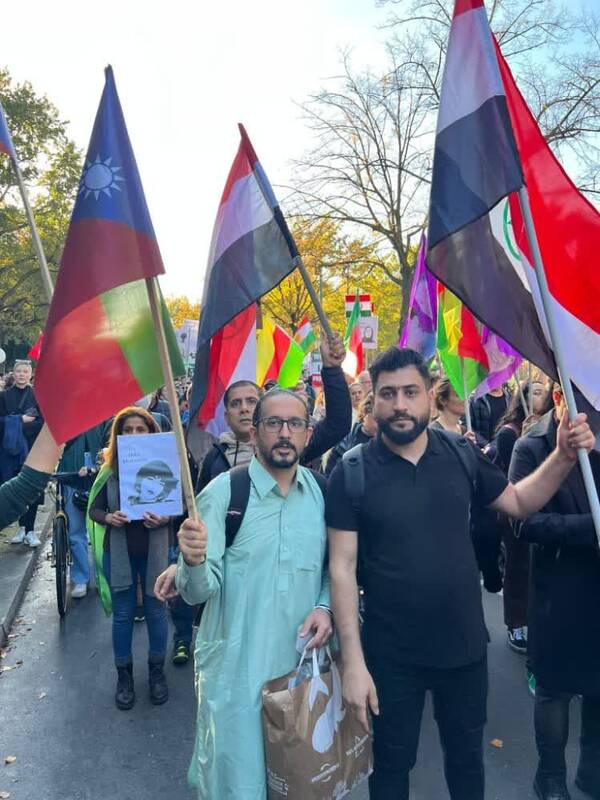 از «احمد کایا» در ترکیه تا «ژن، ژیان، آزادی» با پرچم تجزیه‌طلبی در ایران+فیلم و عکس