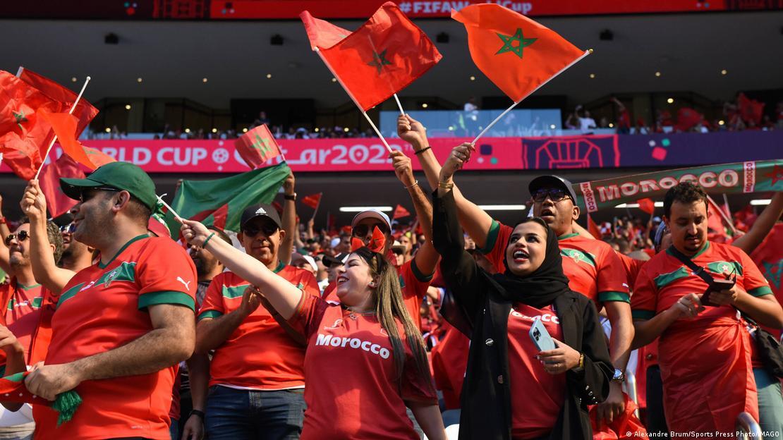 شگفتی جام جهانی ۲۰۲۲: شادی زنان عرب در استادیوم‌های قطر /
