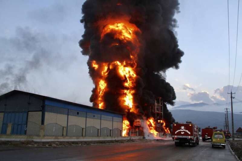 آتش سوزی در یک واحد صنعتی قزوین چهار کشته برجای گذاشت