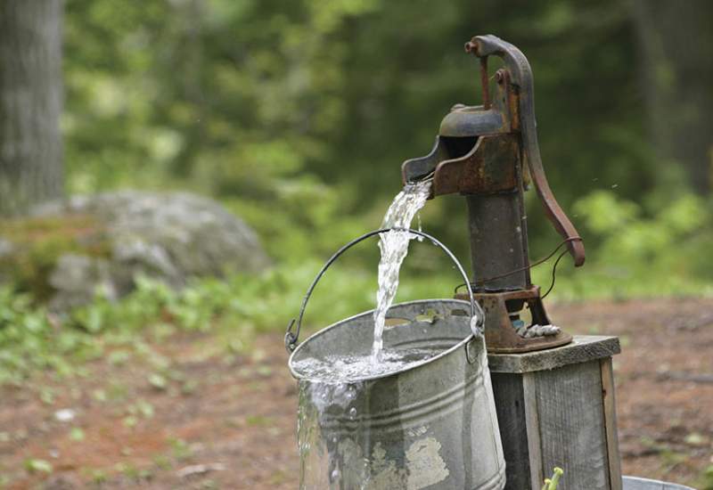 ۴۰ حلقه چاه آب غیرمجاز در کهگیلویه و بویراحمد مسدود شد