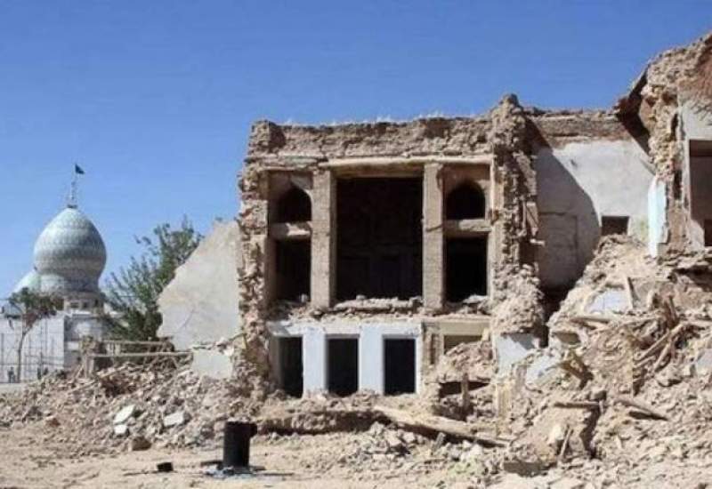 اعتراض ۲۰۰ تن از فعالان حوزه‌هاى معمارى و میراث‌فرهنگى به تخریب بافت تاریخی شیراز