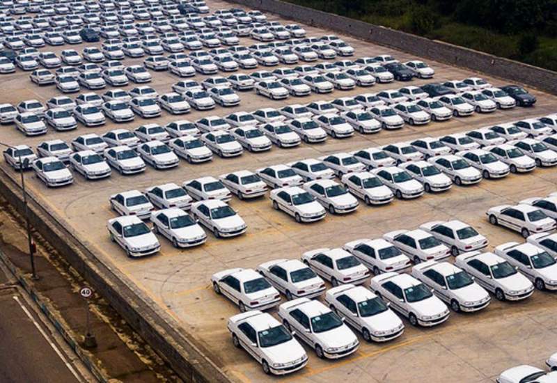 تاخیر در فروش نیم میلیون دستگاه خودرو بدون قرعه کشی