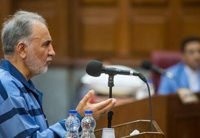 محمدعلی نجفی با عفو رهبری از زندان آزاد شد