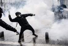 اعتراضات فرانسه ادامه دارد؛ ماکرون: استعفا نمی‌دهم