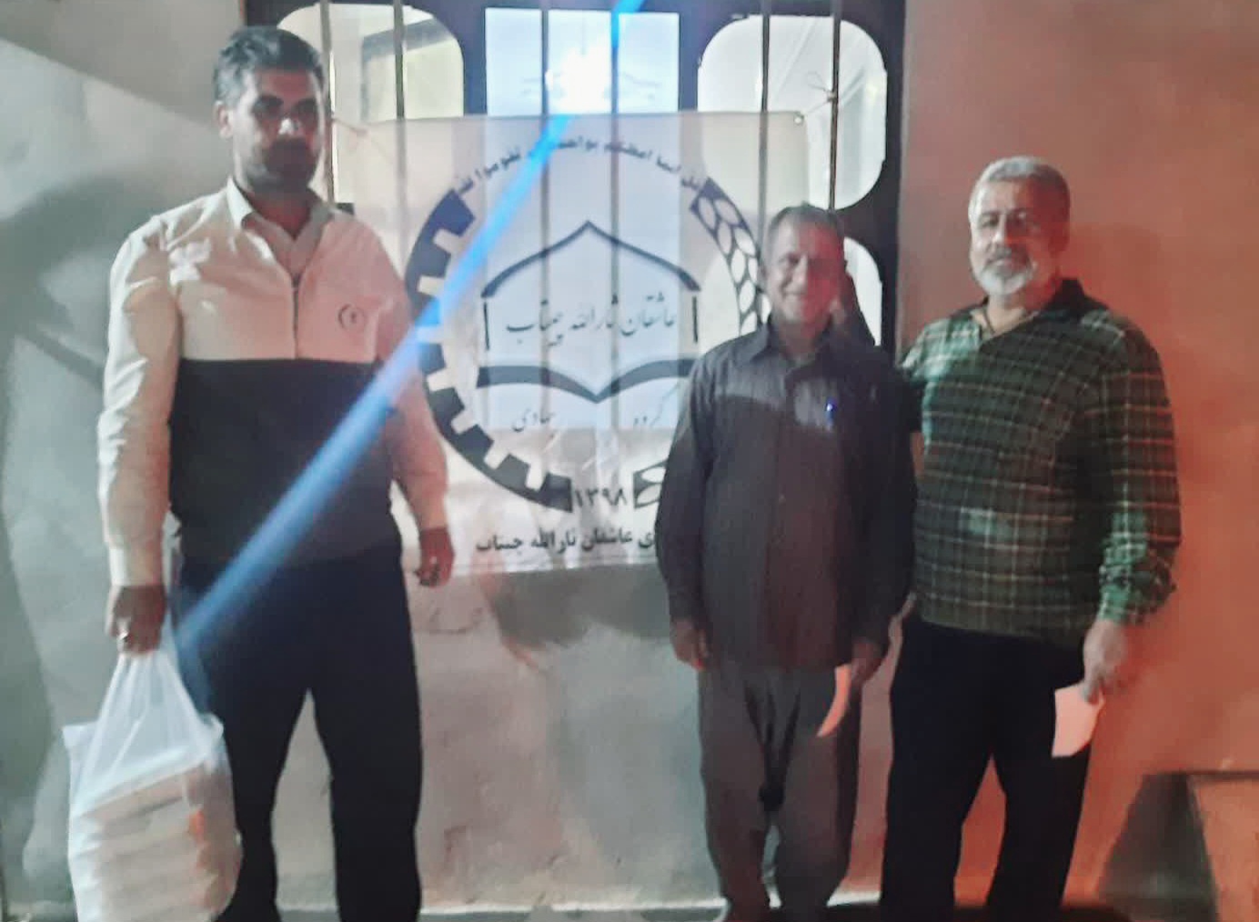 محمد رحیم مقتدائی از توزیع ۵۰۰ پرس غذای گرم به میمنت عید غدیر در شهر چیتاب توسط صندوق مهر ماندگار خبر داد.