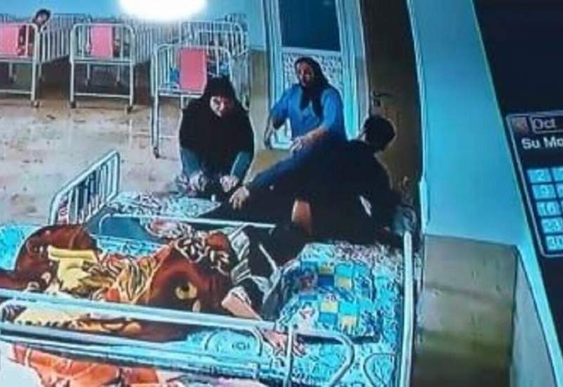 (فیلم) تصاویر تکان‌دهنده از ضرب و جرح معلولان ذهنی در بوشهر