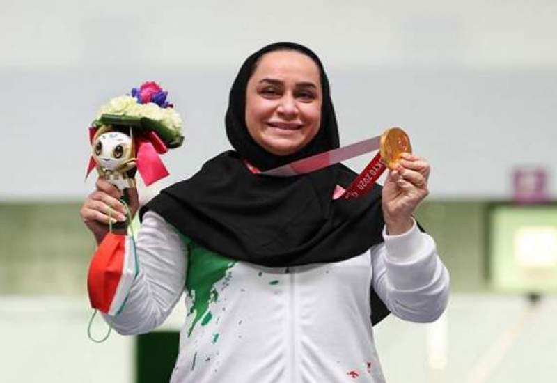 فیلم/ حرکت جالب زن ایرانی در لحظه دریافت مدال