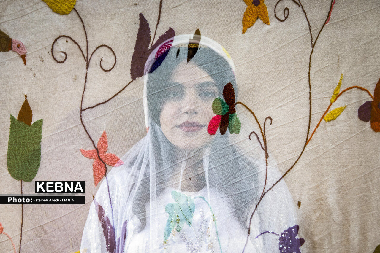 فاطیما جلال مهر ۱۸ ساله اهل منطقه دهدشت شهرستان مارگون استان کهگیلویه و بویراحمد.