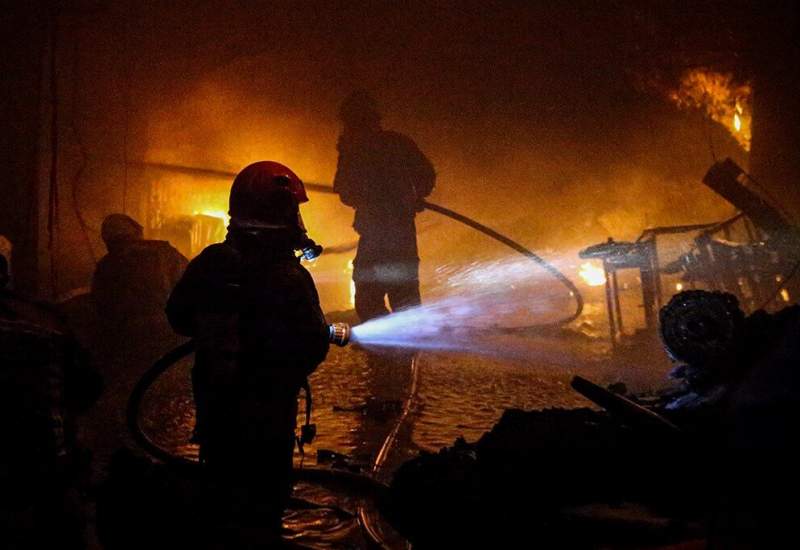 یک بیمارستان دیگر آتش گرفت / گرفتار شدن ۲۷ بیمار در دود