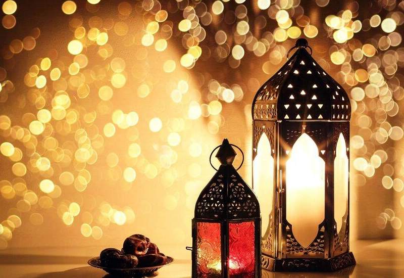 سفر رفتن در ماه رمضان از نظر آیت الله خامنه ای