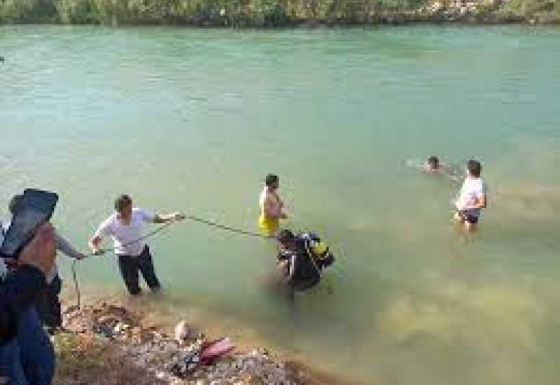 رودخانه وحشی منطقه مله‌شوره گنجگان در مسیر یاسوج - شیراز خانم 45 ساله را با خود بُرد