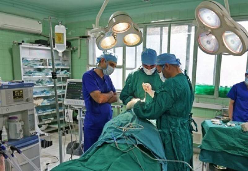 انجام 42 عمل جراحی توسط گروه جهادی قرارگاه امام حسین(ع) در یاسوج