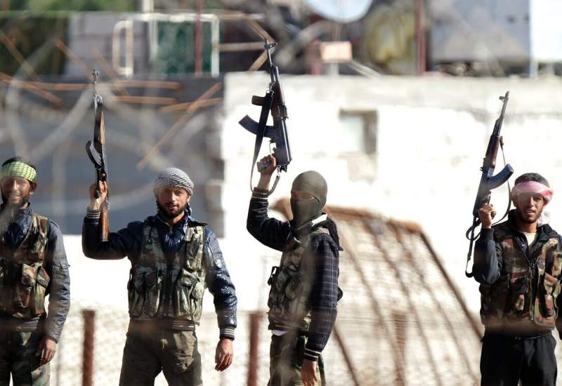 ادعای تروریست ها: به داخل شهر حماه نفوذ کردیم / کنترل ۱۴ روستا و شهرک در حومه حماه / منبع نظامی سوری: عقبنشینی ارتش از حماه صحت ندارد ادعای تروریست ها: به داخل شهر حماه نفوذ کردیم / کنترل ۱۴ روستا و شهرک در حومه حماه / منبع نظامی سوری: عقبنشینی ارتش از حماه صحت ندارد