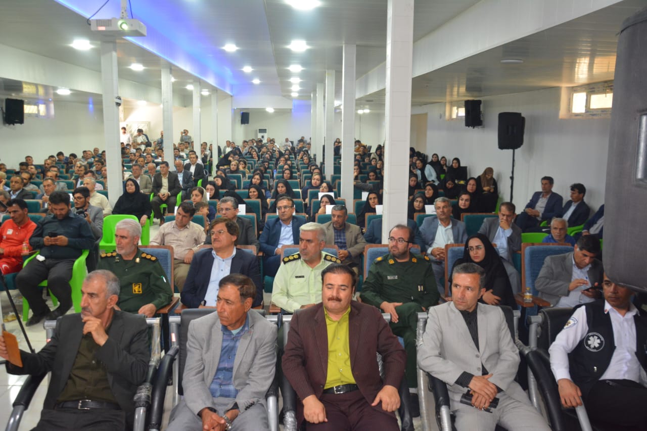 اعتراض با طعم عدم حضور/ فرماندار  کهگیلویه: برخی تلاش می‌کنند در انتصابات دخالت کنند و این را بر نمیتابم / دکتر رزم‌خواه:  ۱۵۰ میلیارد بدهی شبکه بهداشت کهگیلویه/ آغاز فرایند کلنگ زنی بیمارستان دوم دهدشت