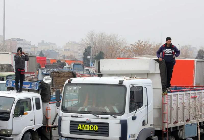 درباره اعتراض کامیونداران / دولت و مردم همدیگر را گروگان گرفتهاند؟ درباره اعتراض کامیونداران / دولت و مردم همدیگر را گروگان گرفتهاند؟