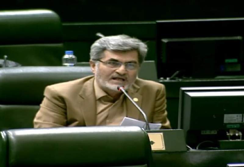 کوچک زاده خطاب به پزشکیان: به خدا نسبت خویشاوندی بنی‌هاشم و بنی‌امیه، دورتر از شما و الهام علی‌اف نبود؛ افهمت؟ / اگر شما مخالف مذاکره با آمریکا بودید، چند درصد احتمال می‌دادید رهبر معظم انقلاب شما را به مذاکره توصیه کنند؟ در خانه اگر کس است، یک حرف بس است