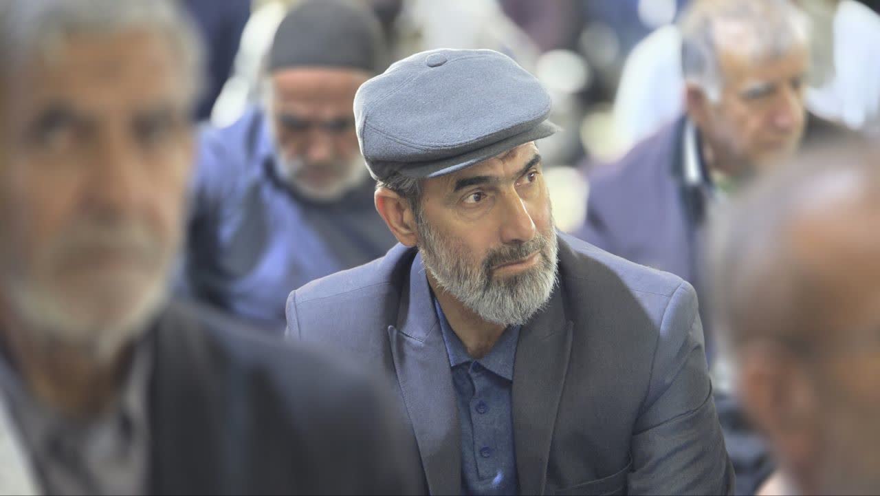 آیت‌الله حسینی، امام جمعه یاسوج: سنگ‌قبر‌های تجملی، بارگاه‌سازی و هزینه‌های گزاف برای قبور، فرهنگ غلط و خلاف اسلام است