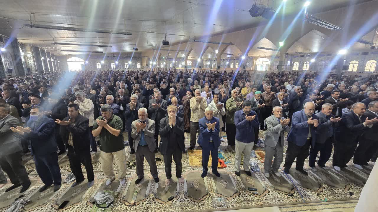 آیت‌الله حسینی، امام جمعه یاسوج: سنگ‌قبر‌های تجملی، بارگاه‌سازی و هزینه‌های گزاف برای قبور، فرهنگ غلط و خلاف اسلام است