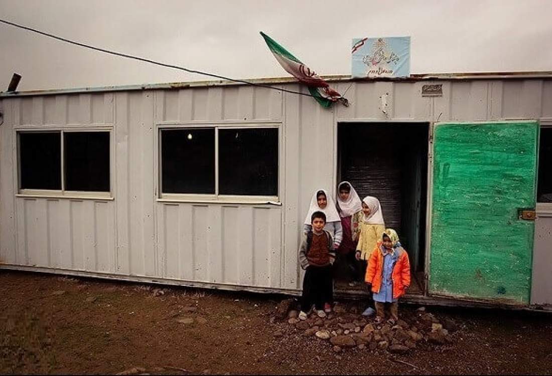 تأمین کانکس برای مدرسه روستای کولند زیلایی به همت خیر تهرانی