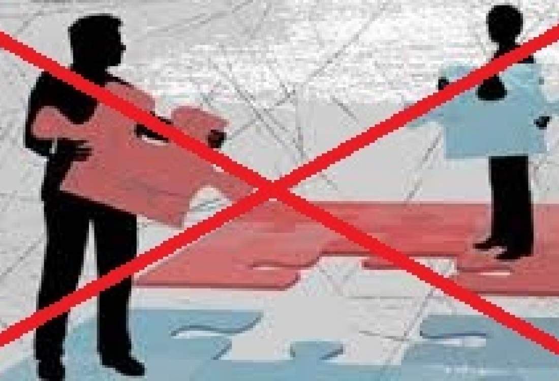 شایستهسالاری در سایه سفارش و فشار؛ وای به حال مدیری که مرعوب نماینده میشود! شایستهسالاری در سایه سفارش و فشار؛ وای به حال مدیری که مرعوب نماینده میشود!