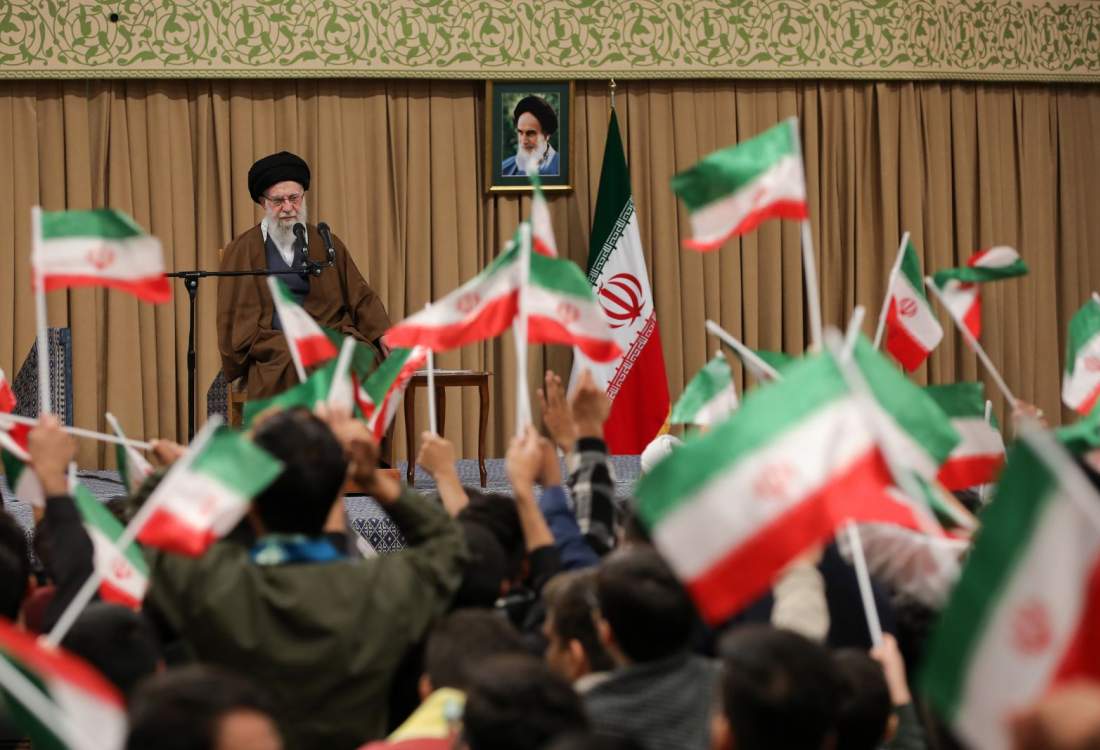 تحلیلی بر سخنان رهبر انقلاب؛ لزوم خودسازی جمعی؛ یک انتصاب درست، یک تصمیم شجاعانه