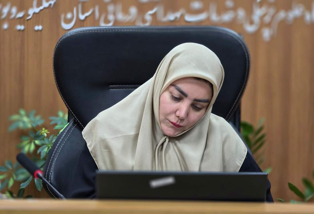  تسویه‌حساب سیاسی با رقیه پناهی یا لقلقه تریبونی/ "کور کردن چشم" در بیانیه اصلاحی رئیس دانشگاه