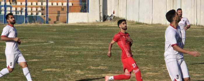 فیلم | تصاویری زیبا از تیم فوتبال دنا یاسوج فیلم | تصاویری زیبا از تیم فوتبال دنا یاسوج