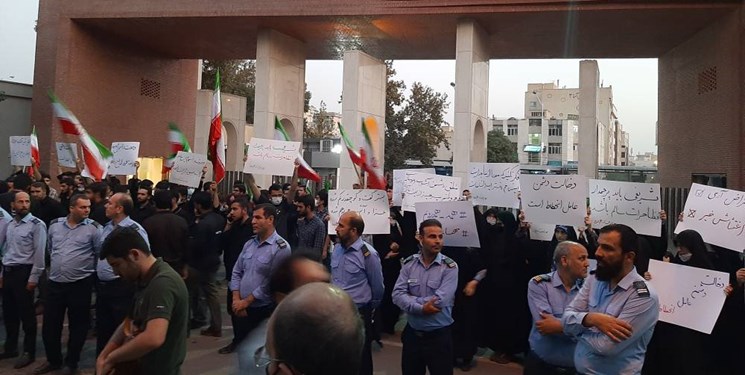 تجمع دانشجویان دانشگاه شریف در محکومیت اغتشاشات/ قدردانی از تلاش‌های فراجا