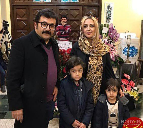 شهرام عبدلی در کنار خانواده